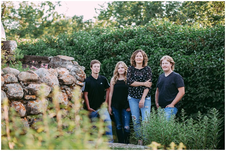 50mm,Baxandall,Davin G Photography,DavinGPhoto,Grotto,Larson,Mundare,family,lifestyle,