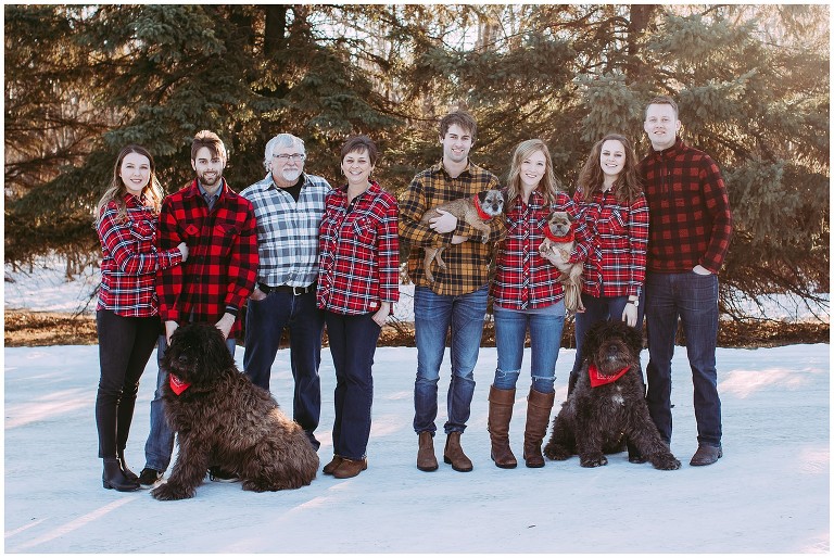 50mm,Chrapko,Davin G Photography,DavinGPhoto,family,lifestyle,vegreville,winter,